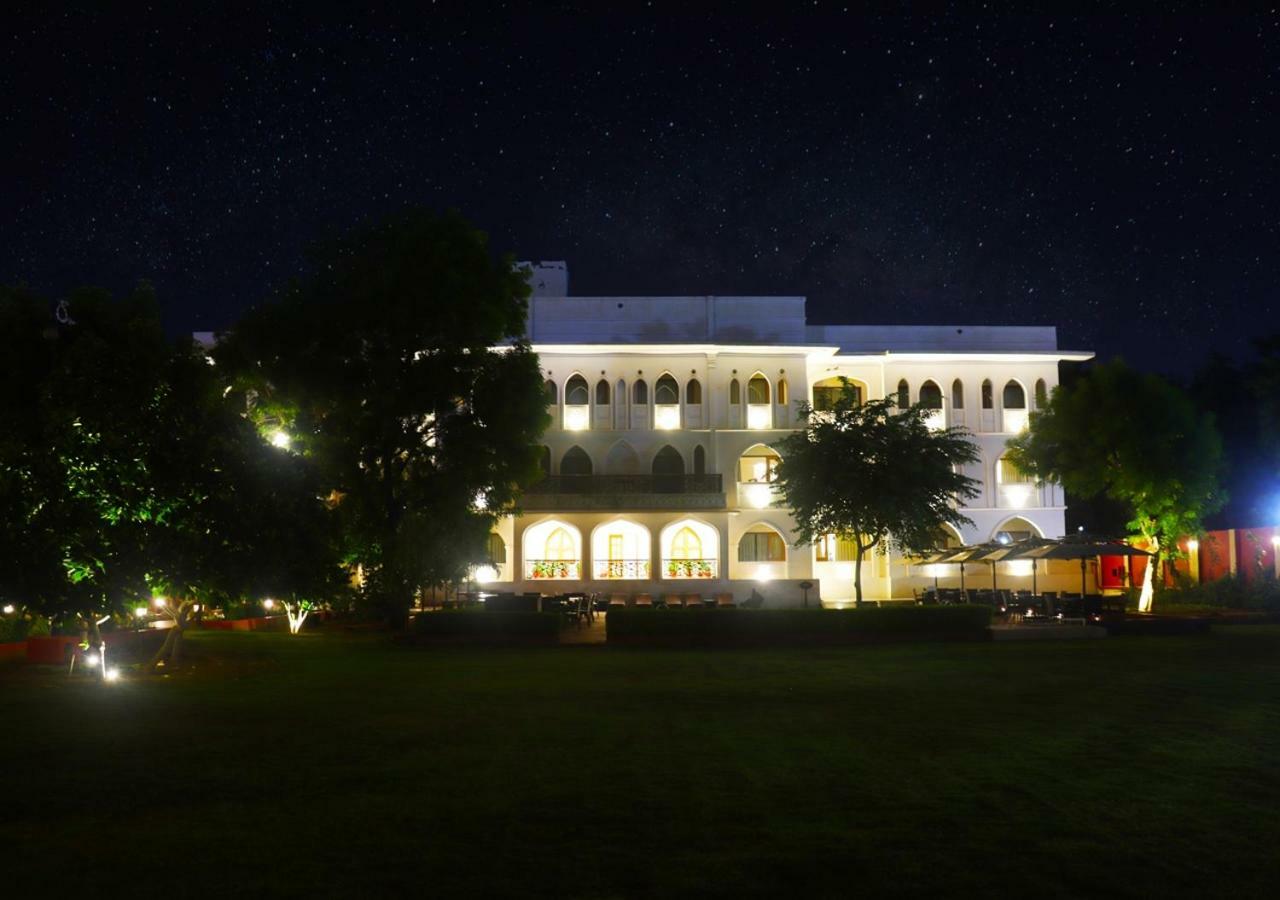 Maharaja Ganga Mahal Hotel Bikánér Kültér fotó